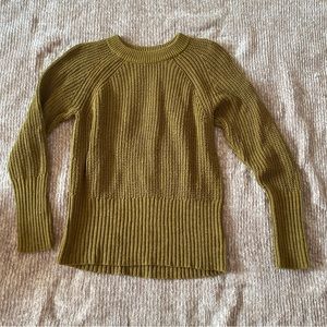 Universal Thread Moss Green Sweater, Size Small, Like New
